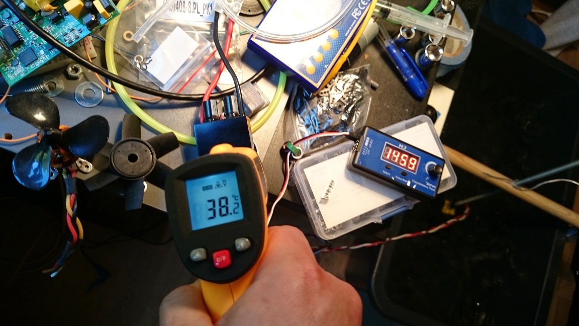 Temperature of the 50A ESC after all the testing and running at 50% for 20mins.<br />Note that this is without cooling and an ambient temp of 28c