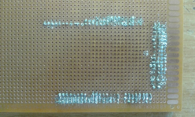 la placa pcb por el lado de la soldadura<br /><br />the pcb plate on the solder side